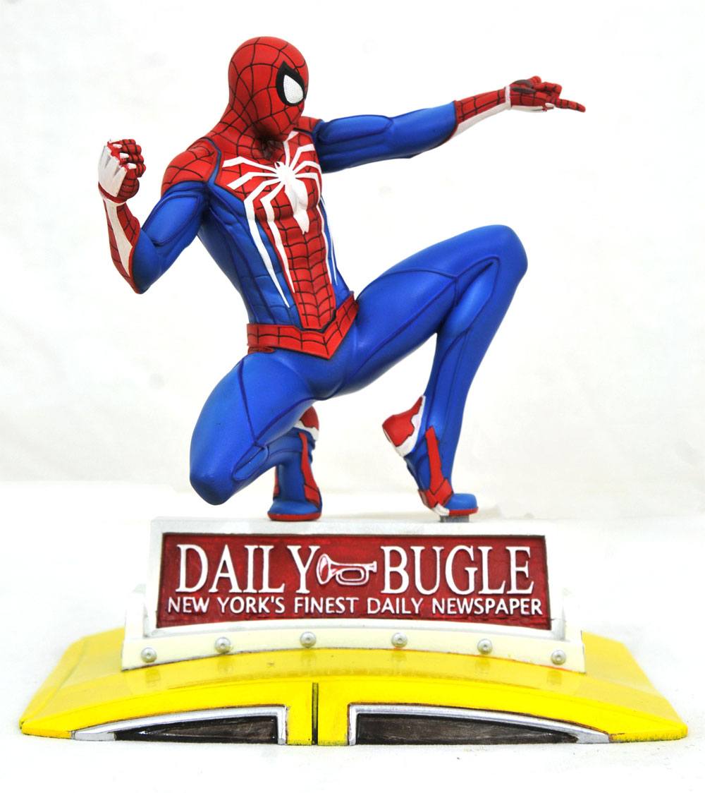 MARVEL PS4 SPIDER-MAN ON CAB 9" PVC TOY FIGURE STATUE ROYALCOMICS