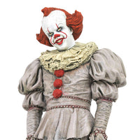 IT CHAPTER TWO PENNYWISE SWAMP EDITION DIAMOND SELECT TOYS  PVC Diorama Toy / Figure / Statue